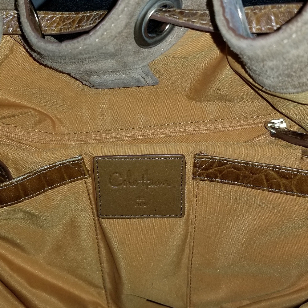 Handbag - Picture 5 of 6